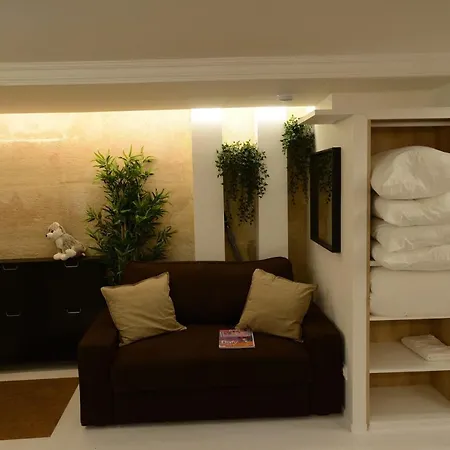 Loft Basfour-Paris Centre tout équipé avec SAUNA!-Paris 4e-3